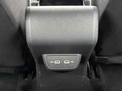 Photo 21 Volkswagen Taigo  1.0 TSI 110 BVM6