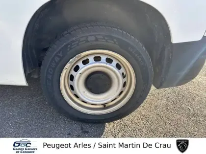 Photo 10 Peugeot Partner  FOURGON STANDARD 650 KG BLUEHDI 100 S&S BVM5