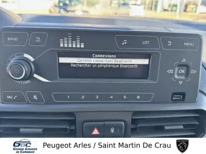 Photo 14 Peugeot Partner  FOURGON STANDARD 650 KG BLUEHDI 100 S&S BVM5