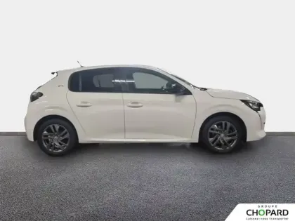 Photo 45 Peugeot 208  PureTech 100 S&S BVM6