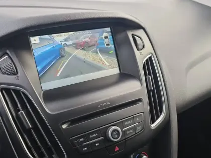 Photo 8 Ford Focus Gén. III Ph2 NG Titanium 5