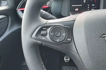 Photo 21 Opel Corsa  1.2 Turbo 100 ch BVM6