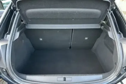 Photo 10 Opel Corsa  1.2 Turbo 100 ch BVM6