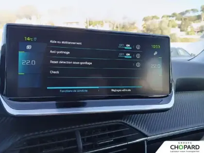 Photo 30 Peugeot 2008  Electrique 136 ch