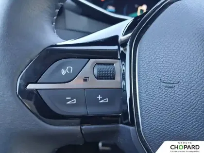 Photo 13 Peugeot 2008  Electrique 136 ch