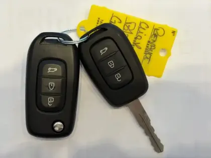 Photo 30 Renault Clio  SCe 65