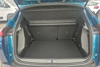 Photo 8 Peugeot 2008  Hybrid 145 e-DCS6