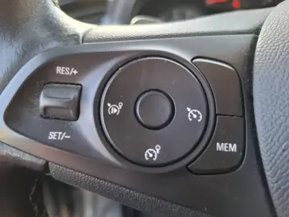 Photo 16 Opel Corsa  1.2 Turbo 100 ch BVA8