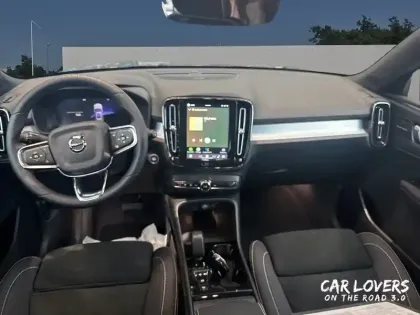 Photo 20 Volvo Xc40  B3 163 ch DCT7