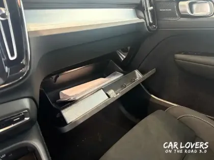 Photo 24 Volvo Xc40  B3 163 ch DCT7