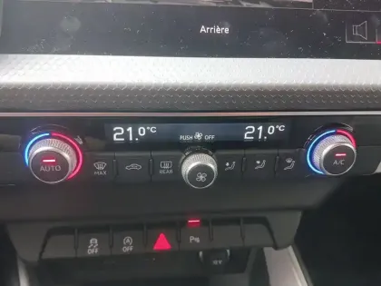 Photo 23 Audi A1  Sportback 25 TFSI 95 ch S tronic 7