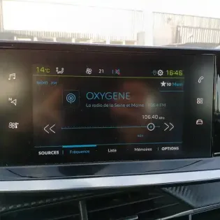 Photo 31 Peugeot 208  Electrique 50 kWh 136ch