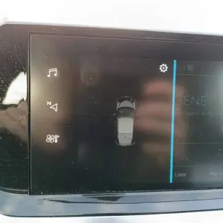 Photo 33 Peugeot 208  Electrique 50 kWh 136ch