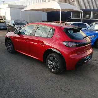 Photo 6 Peugeot 208 Gén. II Ph1 NG Active 5