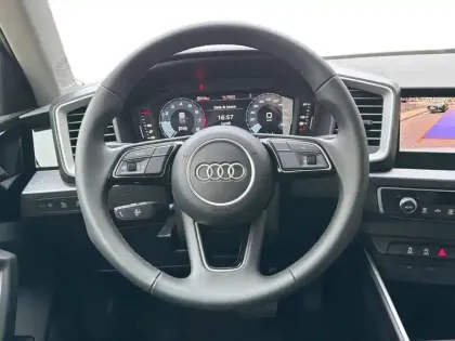 Photo 35 Audi A1  Sportback 30 TFSI 116 ch S tronic 7