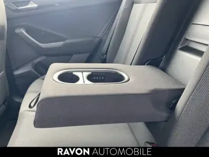 Photo 6 Volkswagen T-roc  1.0 TSI 110 Start/Stop BVM6