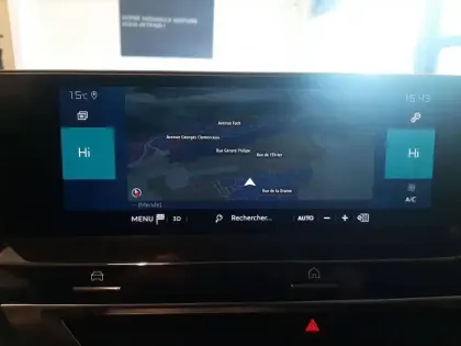 Photo 12 Citroën C4 e- 136 ch Automatique