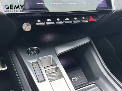 Photo 15 Peugeot 308  PHEV 180 e-EAT8