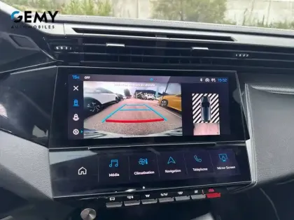 Photo 13 Peugeot 308  PHEV 180 e-EAT8