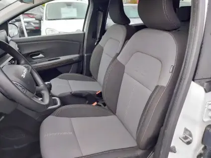 Photo 8 Dacia Jogger  ECO-G 100 5 places