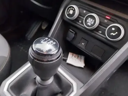 Photo 13 Dacia Jogger  ECO-G 100 5 places