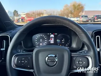 Photo 10 Volvo Xc40  T5 Recharge 180+82 ch DCT7