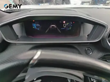 Photo 42 Peugeot 2008  Electrique 136 ch