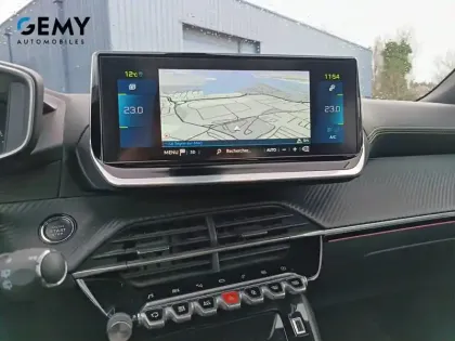 Photo 18 Peugeot 2008  Electrique 136 ch