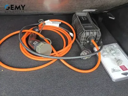 Photo 38 Peugeot 2008  Electrique 136 ch