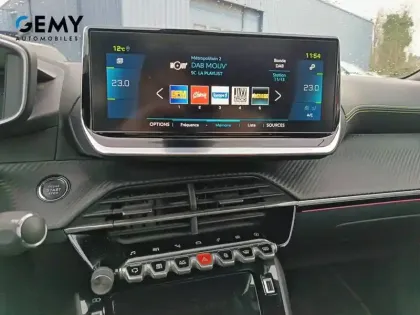 Photo 43 Peugeot 2008  Electrique 136 ch