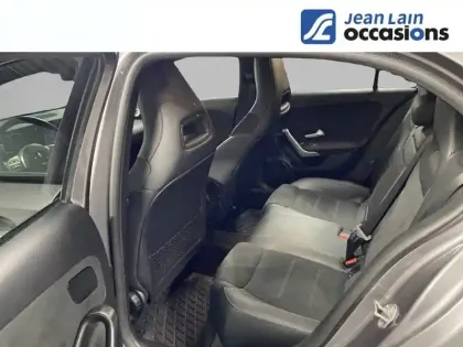 Photo 16 Mercedes Classe A  250 e 8G-DCT