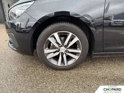 Photo 11 Peugeot 308  PureTech 110ch S&S BVM6