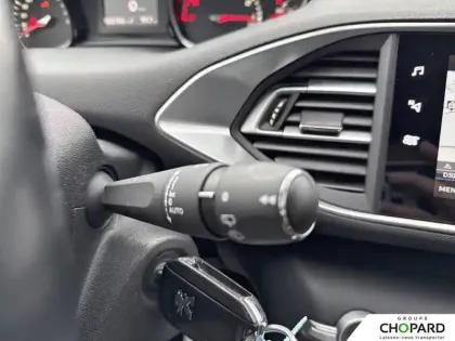 Photo 17 Peugeot 308  PureTech 110ch S&S BVM6