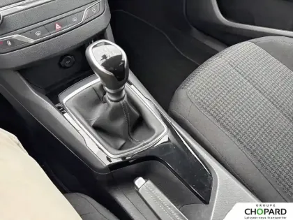 Photo 15 Peugeot 308  PureTech 110ch S&S BVM6