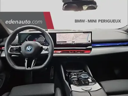 Photo 37 BMW Serie 5 530e PHEV 299 ch BVA8