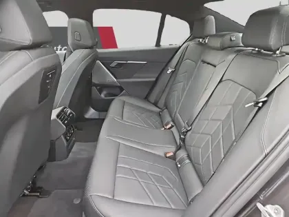 Photo 46 BMW Serie 5 530e PHEV 299 ch BVA8