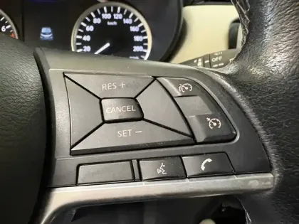 Photo 17 Nissan Micra  IG-T 92 Xtronic