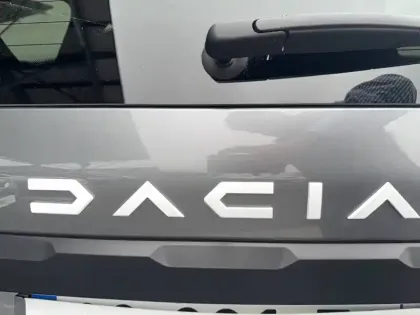 Photo 13 Dacia Jogger  Hybrid 140 5 places