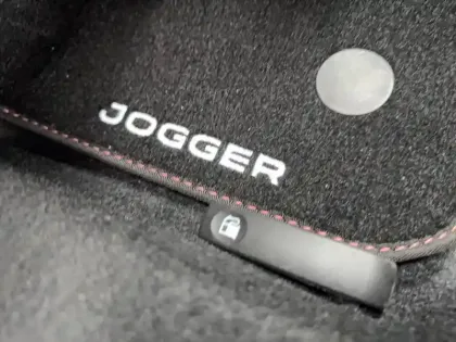 Photo 44 Dacia Jogger  Hybrid 140 5 places