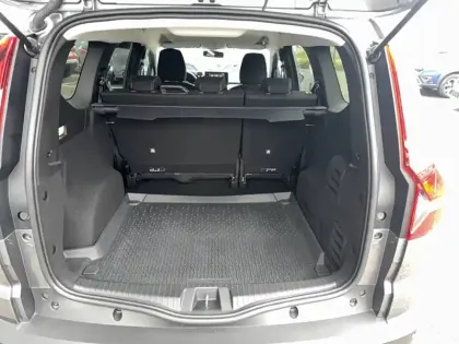 Photo 19 Dacia Jogger  Hybrid 140 5 places