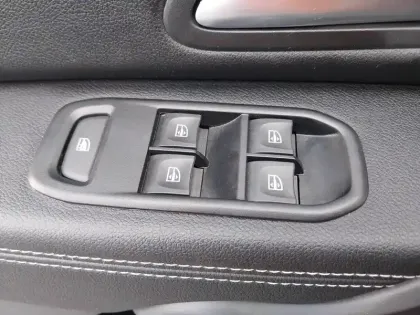 Photo 16 Dacia Duster  ECO-G 100 4x2