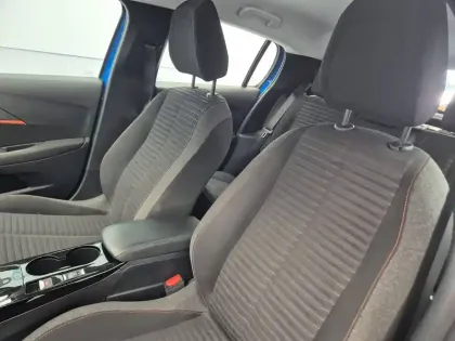 Photo 23 Peugeot 208  Electrique 50 kWh 136ch