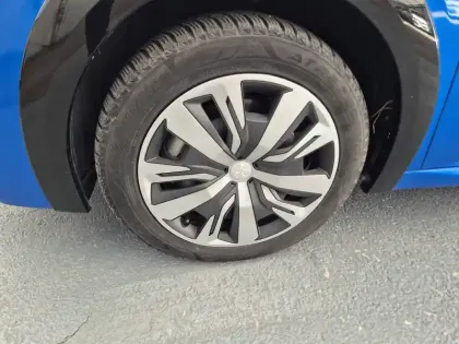 Photo 25 Peugeot 208  Electrique 50 kWh 136ch