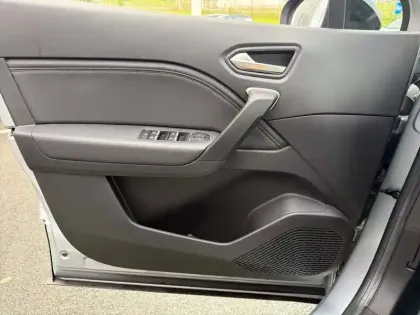 Photo 22 Renault Captur  TCe 90