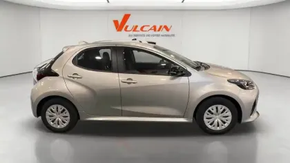 Photo 15 Mazda Mazda2  Hybrid 1.5L CVT 116 ch