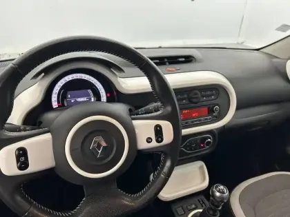 Photo 19 Renault Twingo  III 0.9 TCe 90 Energy