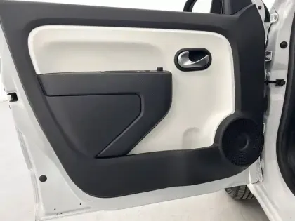 Photo 10 Renault Twingo  III 0.9 TCe 90 Energy