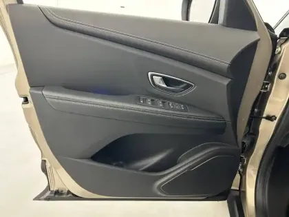 Photo 10 Renault Scenic  TCe 140 Energy EDC