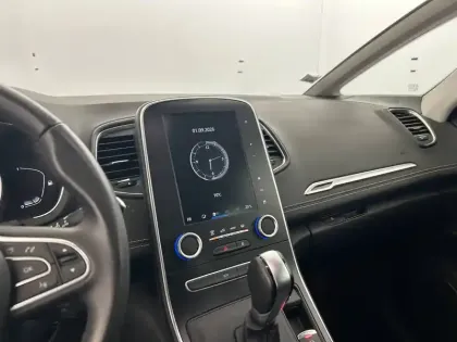 Photo 11 Renault Scenic  TCe 140 Energy EDC