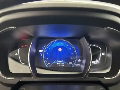 Photo 16 Renault Scenic  TCe 140 Energy EDC